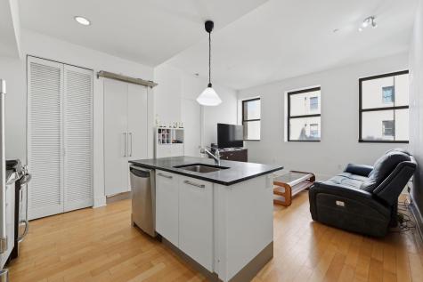 4 Beacon Way Jersey City NJ 07304