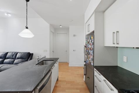 4 Beacon Way Jersey City NJ 07304