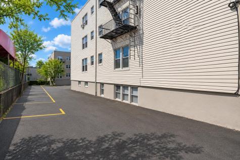 305 Cator Avenue Jersey City NJ 07305