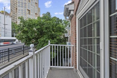 169 Price Court West New York NJ 07093