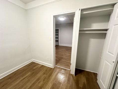 412 11th Street Union City NJ 07087