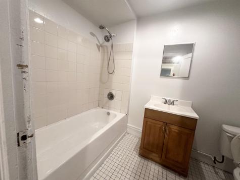 412 11th Street Union City NJ 07087