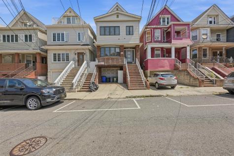 129 West 28th Street Bayonne NJ 07002