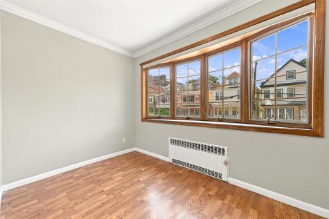 129 West 28th Street Bayonne NJ 07002
