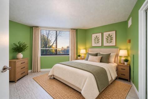 119 Harmon Cove Tower Secaucus NJ 07094