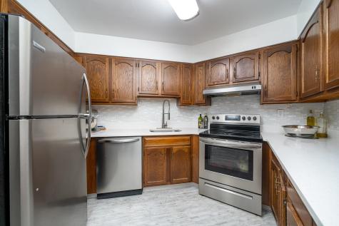 119 Harmon Cove Tower Secaucus NJ 07094
