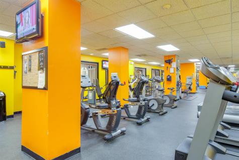 119 Harmon Cove Tower Secaucus NJ 07094