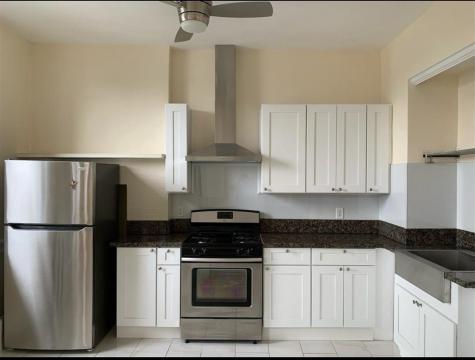 302 24th Street Union City NJ 07087