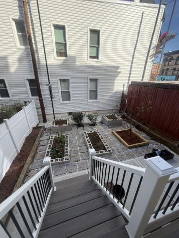 302 24th Street Union City NJ 07087
