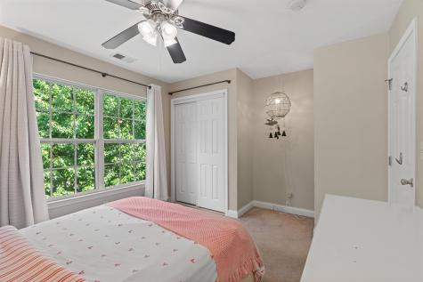 162 Blue Heron Drive Secaucus NJ 07094