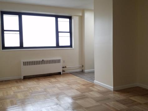 6515 Boulevard East West New York NJ 07093