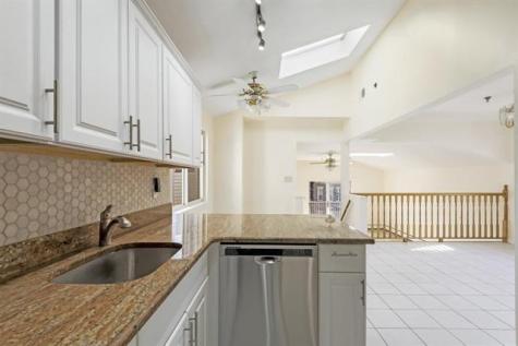 118 70th Street Guttenberg NJ 07093