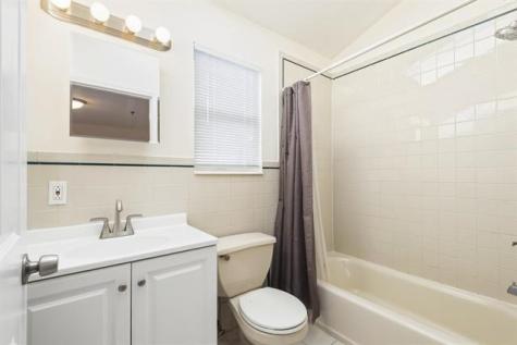 118 70th Street Guttenberg NJ 07093