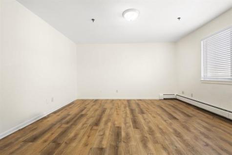 118 70th Street Guttenberg NJ 07093