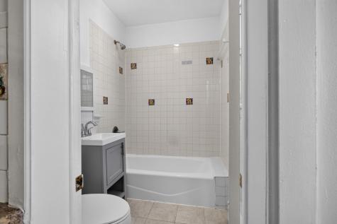 413 70th Street Guttenberg NJ 07093