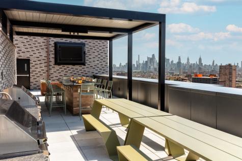 32 Oakland Avenue Jersey City NJ 07306