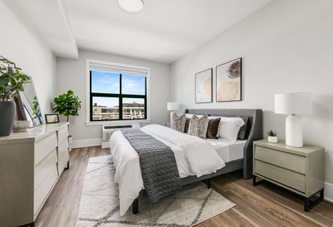 32 Oakland Avenue Jersey City NJ 07306