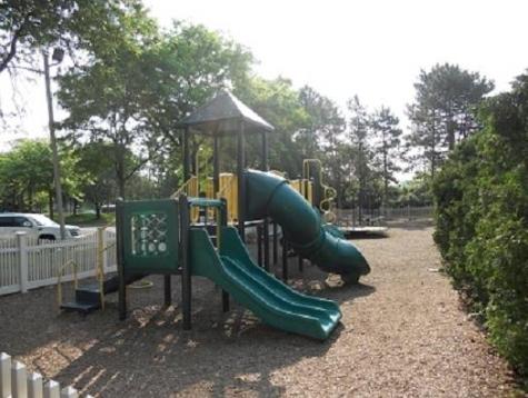 227 Sandcastle Key Secaucus NJ 07094
