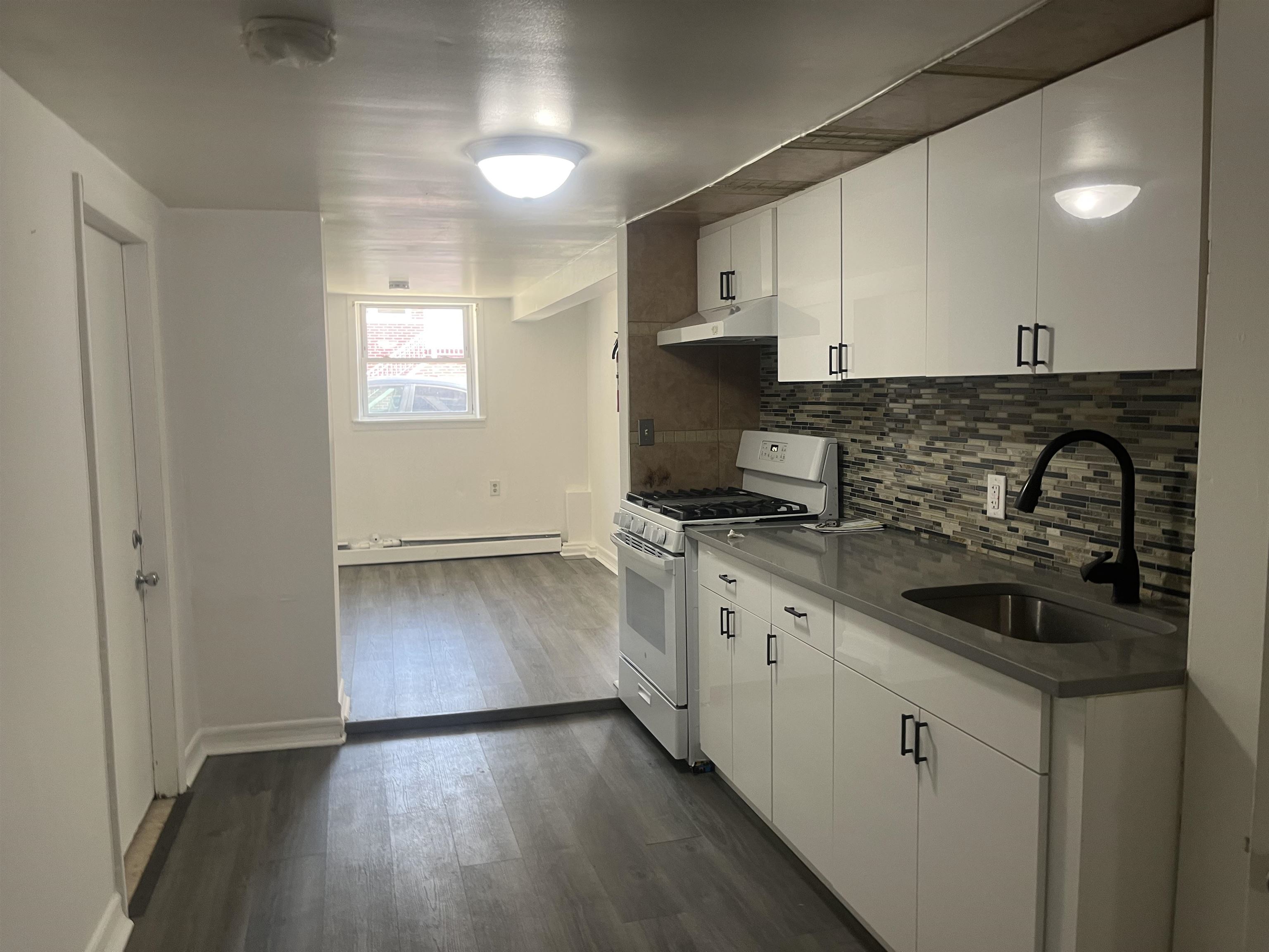 417 19th Street Union City NJ 07087