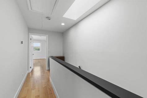 6 Grand Cove Way Edgewater NJ 07020