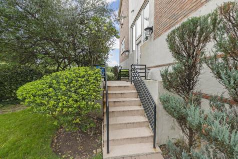 6 Grand Cove Way Edgewater NJ 07020