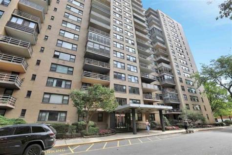 201 St Pauls Avenue Jersey City NJ 07306