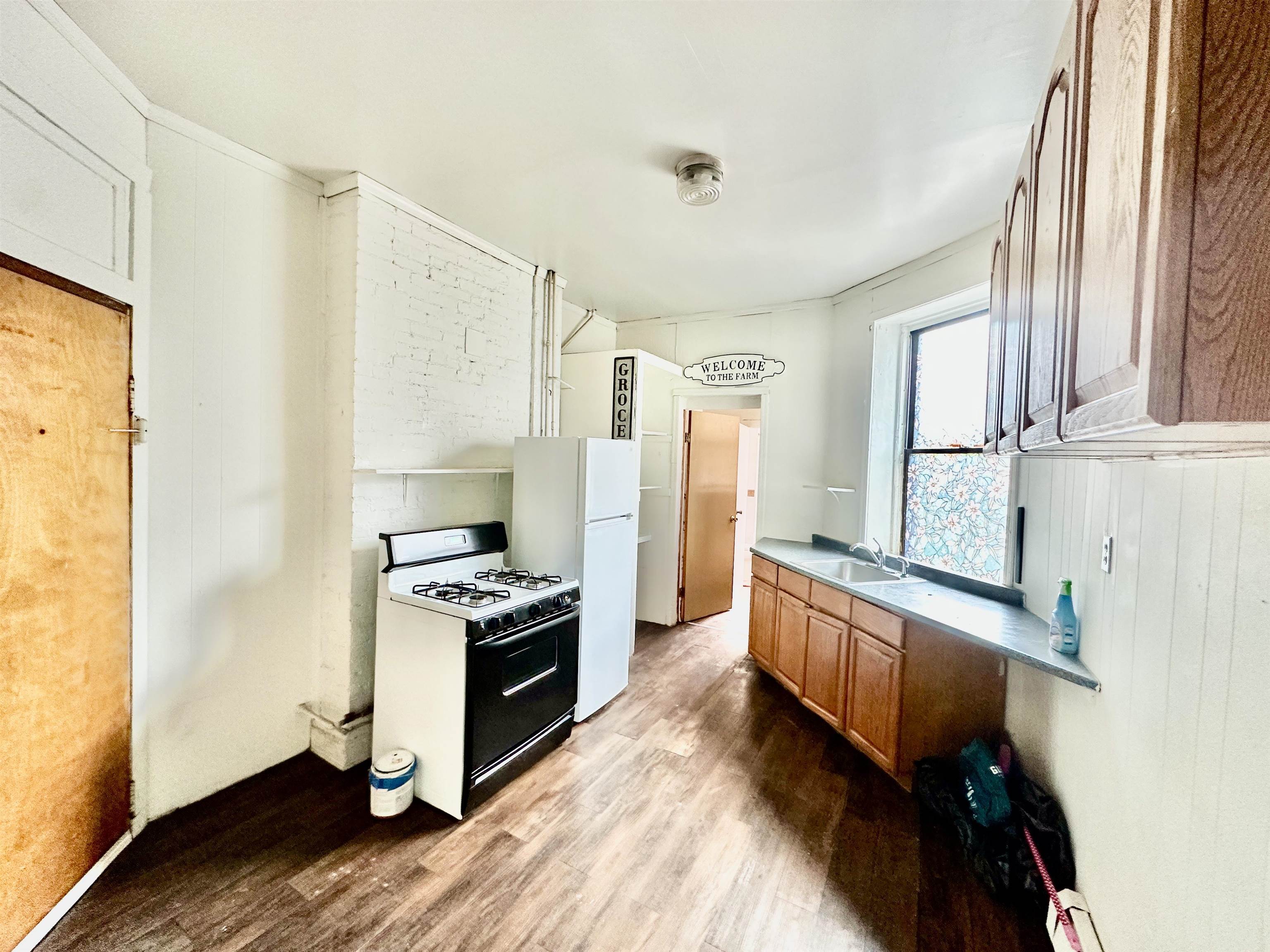 319 8th Street Jersey City NJ 07302