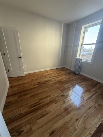 31-33 66th Street West New York NJ 07093
