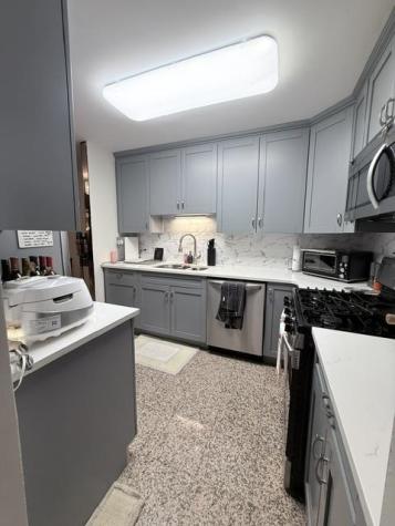 7004 Boulevard East Guttenberg NJ 07093