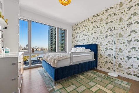 75 Park Lane South Jersey City NJ 07310