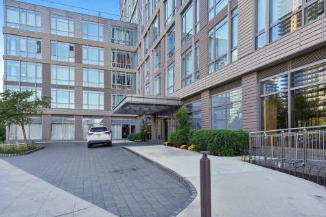 75 Park Lane South Jersey City NJ 07310