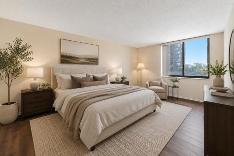 226 Harmon Cove Tower Secaucus NJ 07094