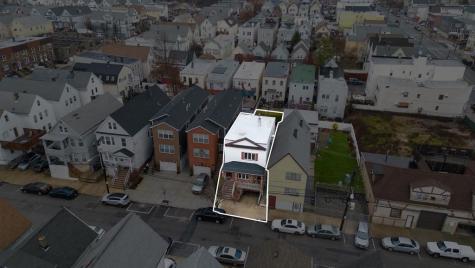 121 West 12th Street Bayonne NJ 07002