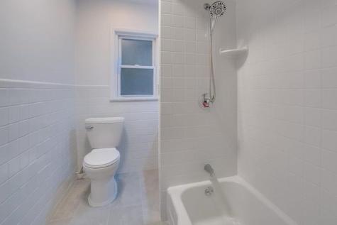 121 West 12th Street Bayonne NJ 07002