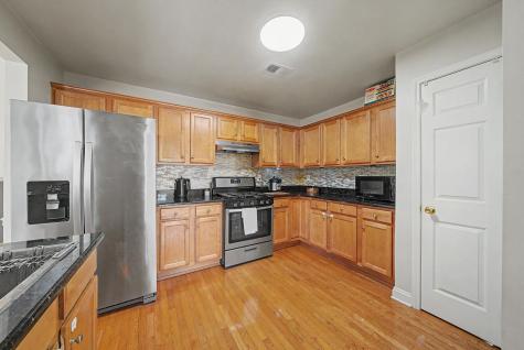 180 Blue Heron Drive Secaucus NJ 07094
