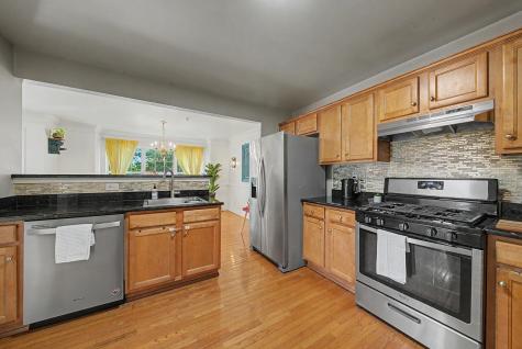 180 Blue Heron Drive Secaucus NJ 07094