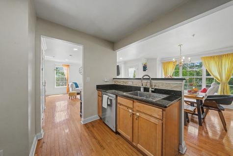 180 Blue Heron Drive Secaucus NJ 07094