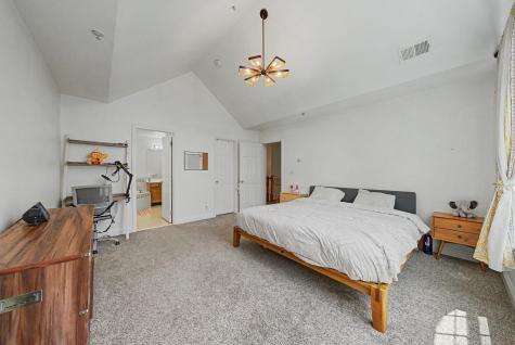 180 Blue Heron Drive Secaucus NJ 07094