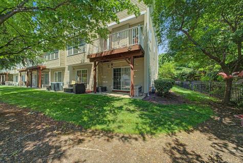 180 Blue Heron Drive Secaucus NJ 07094
