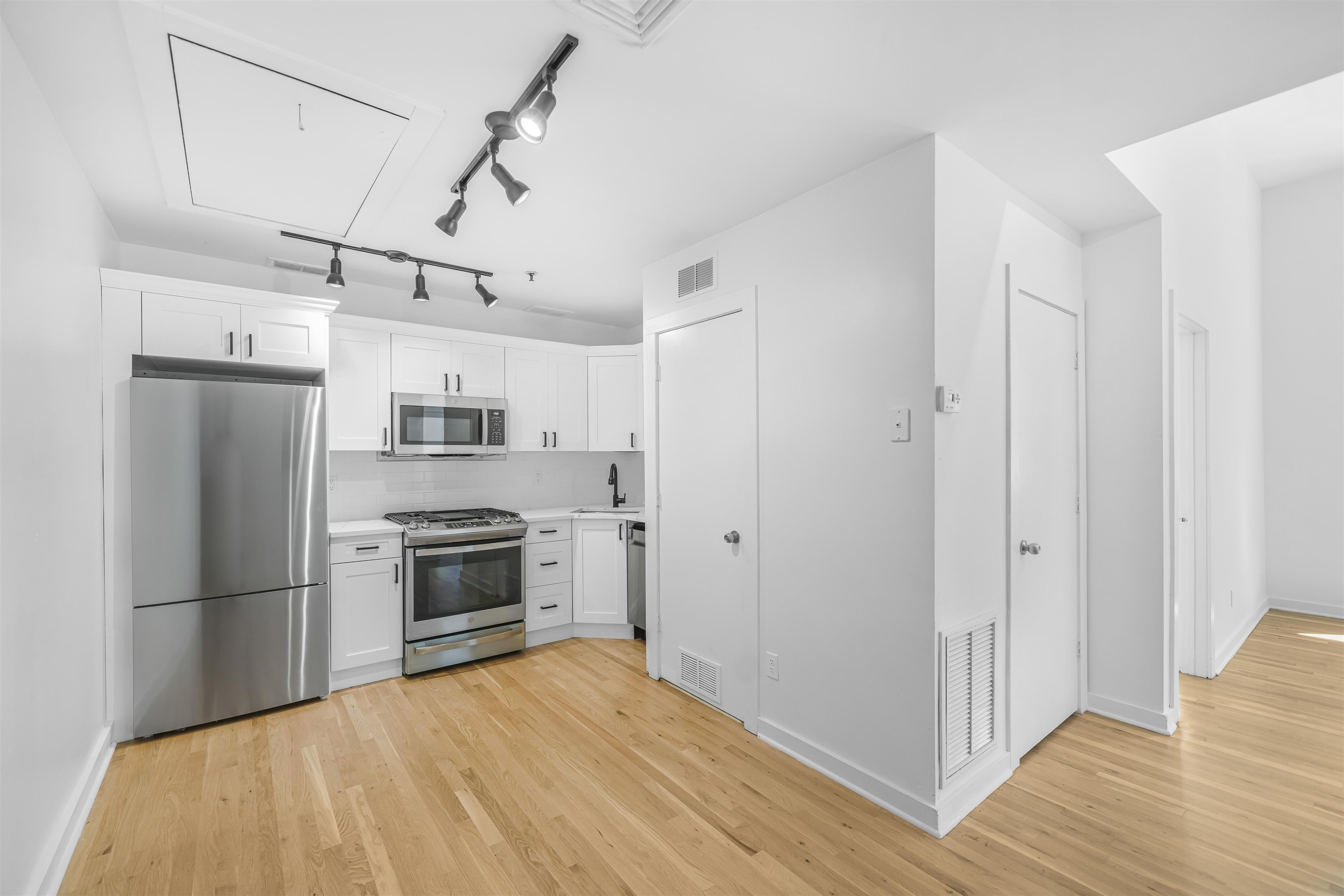 716 Madison Street Hoboken NJ 07030