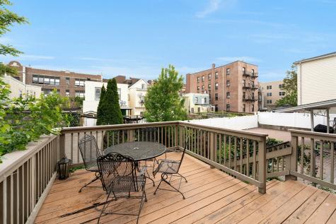722 27th Street Union City NJ 07087