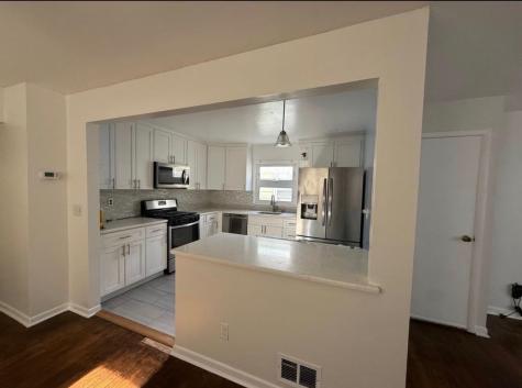 18 Zabriskie Avenue Bayonne NJ 07002