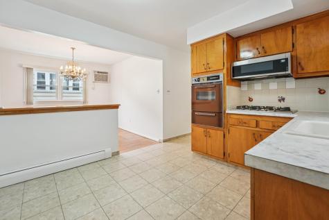 529 38th Street Union City NJ 07087