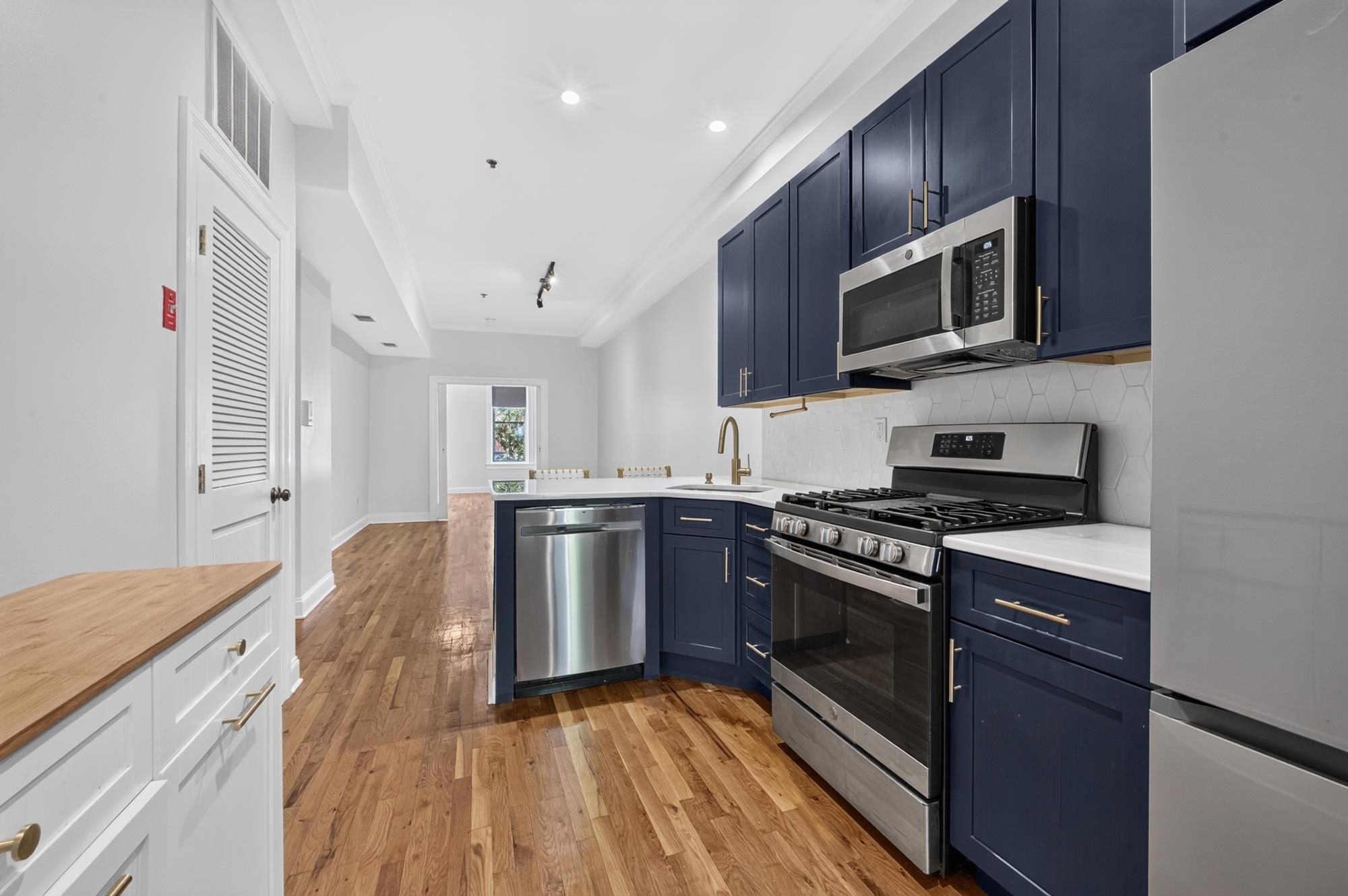 1319 Washington Street Hoboken NJ 07030