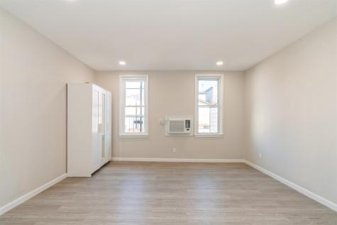 40 Beacon Avenue Jersey City NJ 07306