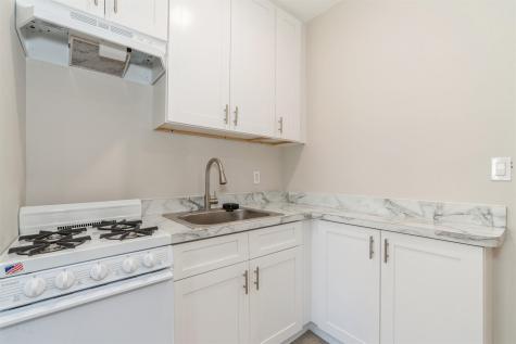40 Beacon Avenue Jersey City NJ 07306