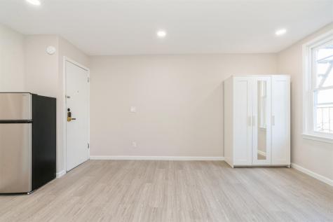 40 Beacon Avenue Jersey City NJ 07306