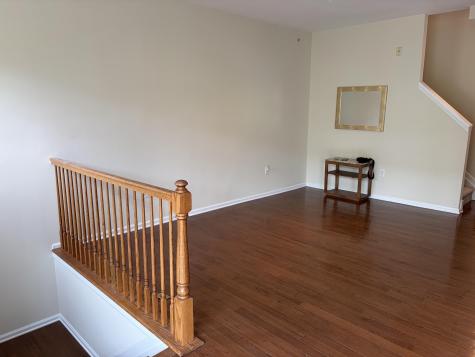 4 Swan Court Jersey City NJ 07305