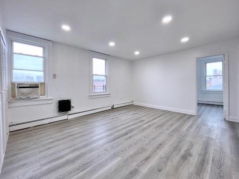 389 Monmouth Street Jersey City NJ 07302