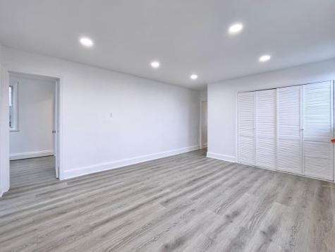 389 Monmouth Street Jersey City NJ 07302